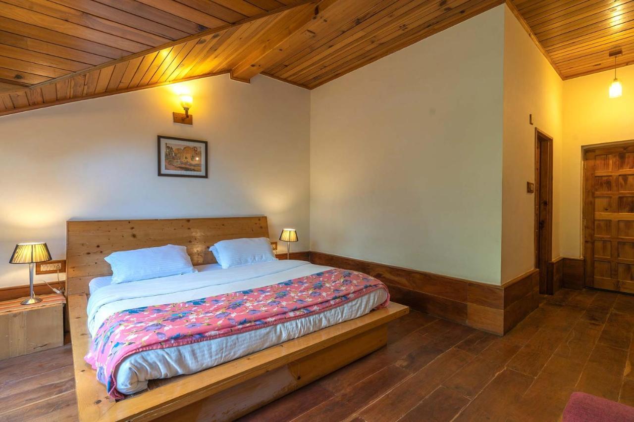 Stayvista At Casa Bella Vista- Mall Road Manāli Kültér fotó